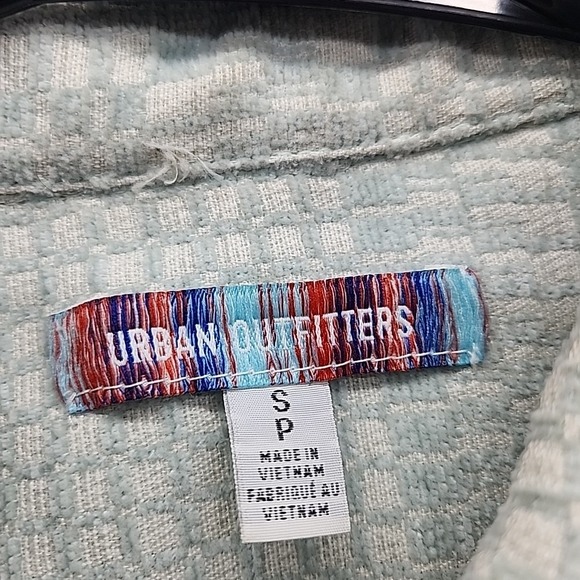 Urban Outfitters Men's Size Small Chenille Check Over shirt Mint - Picture 2 of 14